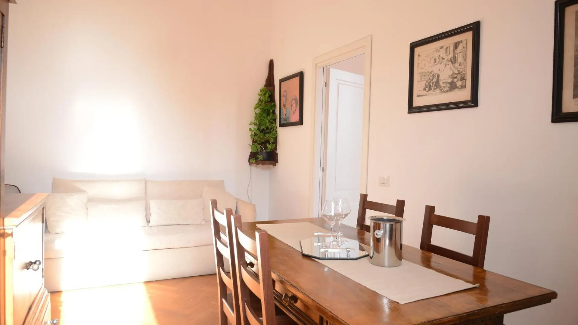 Timpano'S Magic View Apartment Rome Italy